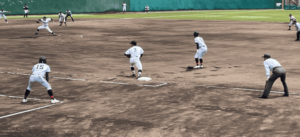 クラーク　野球部試合画像